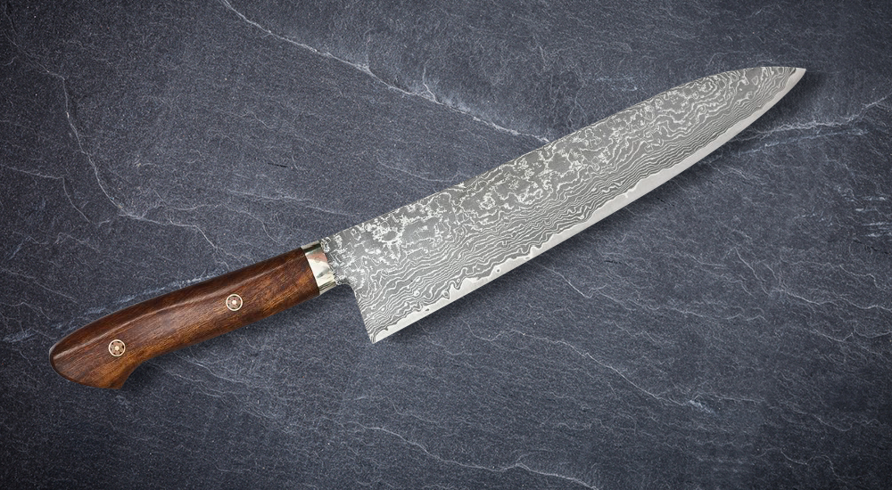 https://www.russums-shop.co.uk/files/uk/imagelibrary/advice/Damascus%20knives%20edge%202.png