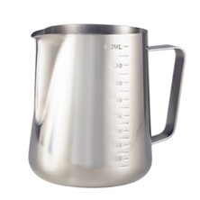 Graduated Milk Jug 32oz